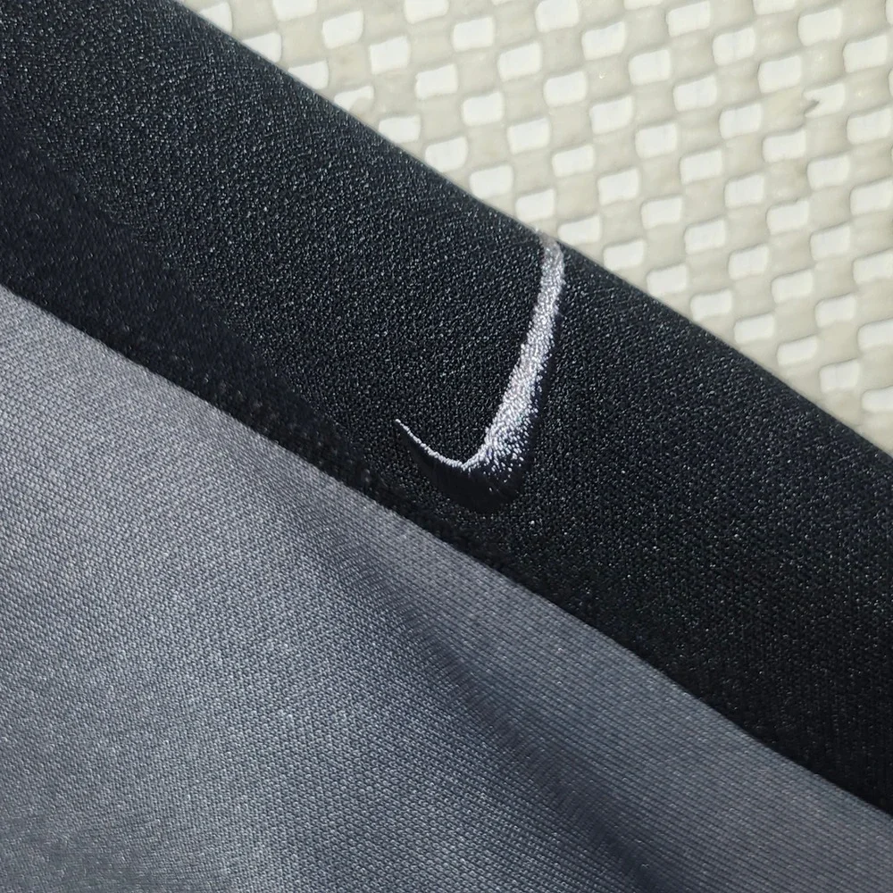 Nike Golf Tour Performance Therma-FIT 1/4 Zip Pullover Gray Black‎  Mens M